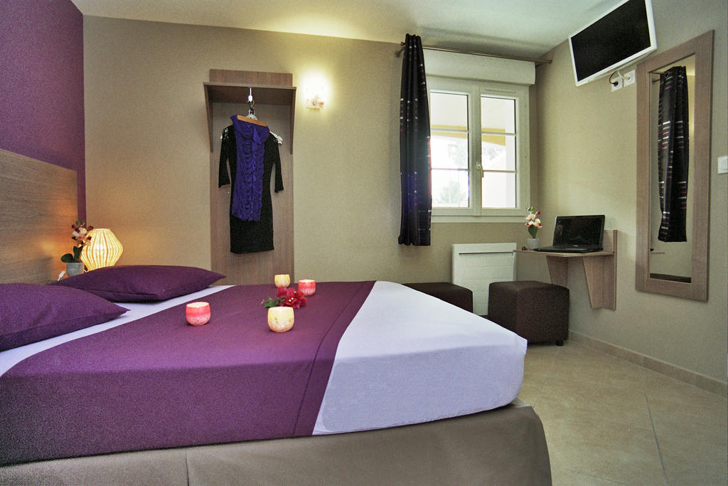 Hotel L'Anvia Bollene Room photo